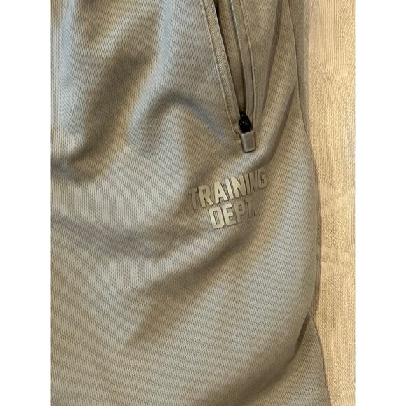 BooHooMan Zip Pocket Sweatshorts Mens XS - Picture 3 of 4